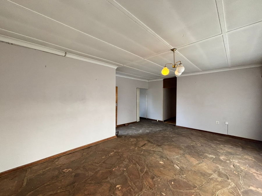 To Let 3 Bedroom Property for Rent in Miederpark North West
